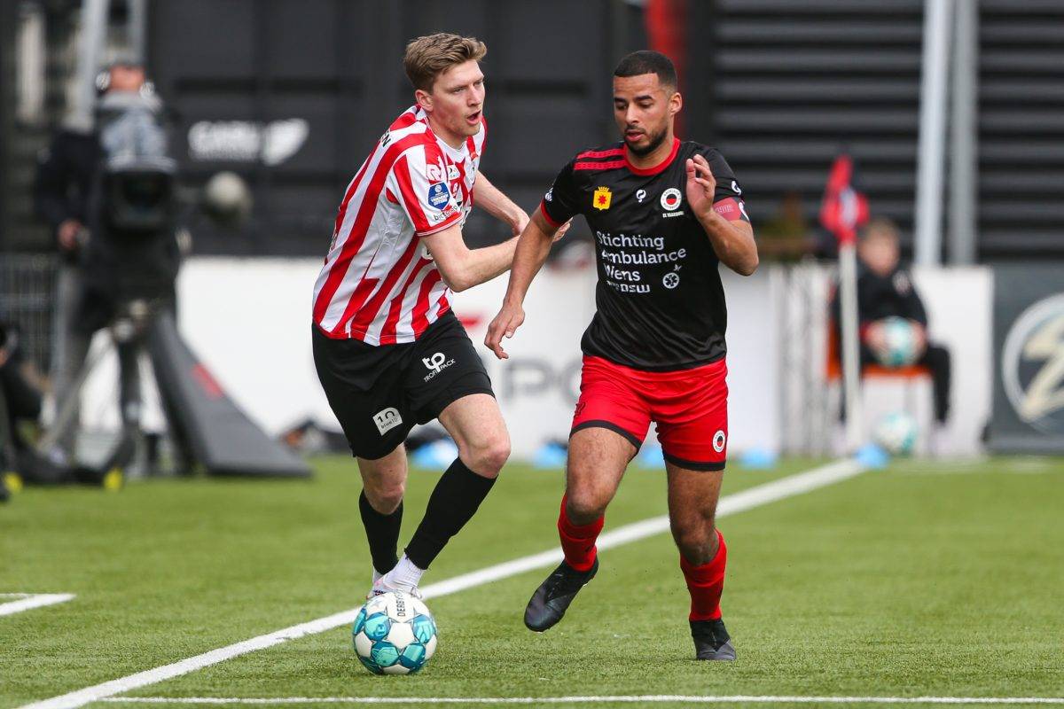 违反队规被 违反队规被