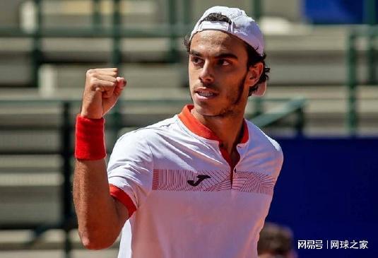 不仅展现了 不仅展现了