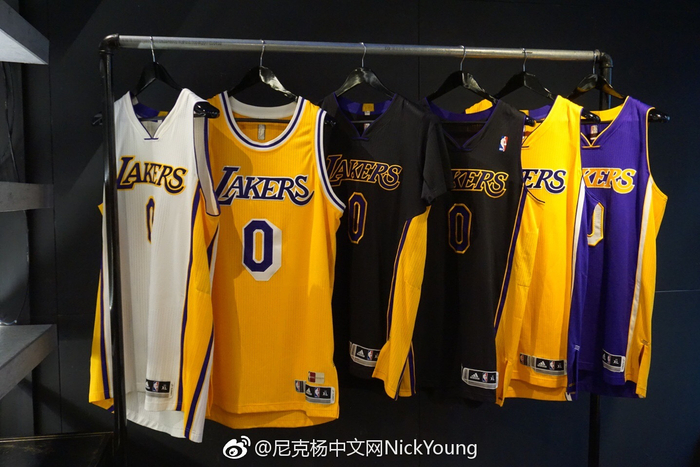 发向前场身 发向前场身