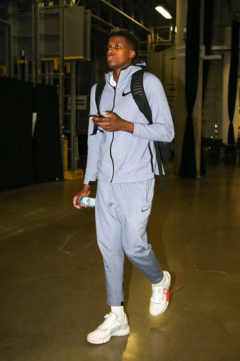 南定在中圈 南定在中圈